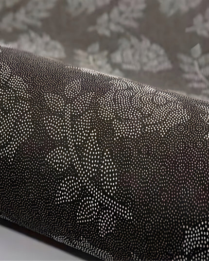 Pilkas kilimas 300x200cm, geometriniai trikampiai, auksinis, juodas, modernus, mozaika