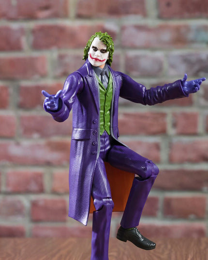 „Joker“ figūrėlė DC Comics „The Dark Knight“, 30 cm