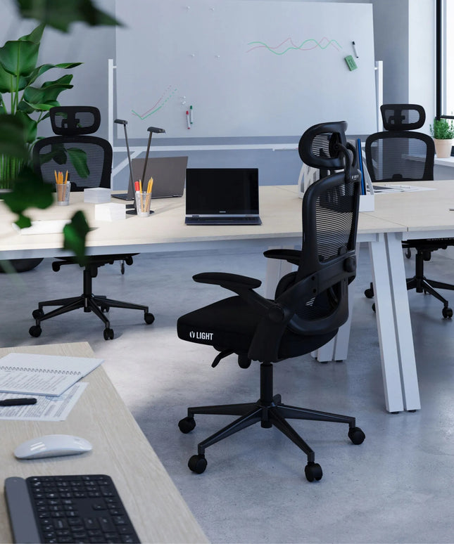 Ergonominė biuro kėdė Diablo V-Light, sukamoji, juoda