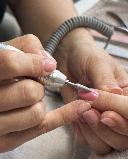 Profesionalus nagų frezavimo aparatas manikiūrui ir pedikiūrui, 65 W, 30 000 aps./min. + frezos