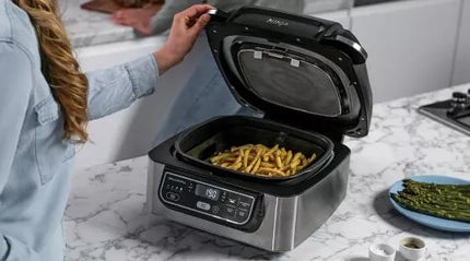 Daugiafunkcis gruzdintuvas + grilius 2in1 – Ninja AG301EU 1750W 5,7L