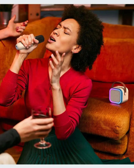 Xtech nešiojamas karaoke garsiakalbis „Bluetooth RGB“ su 2 mikrofonais, USB-C, microSD ir 3,5 mm „Jack“ jungtimi