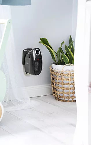 Kompaktiškas elektrinis kištukinis šildytuvas Adler Easy Heater 1500W