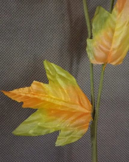 Rudeninių lapų šakelė 50 cm