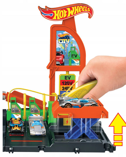 Hot Wheels City elektromobilių įkrovimo stotelės rinkinys su automobiliuku, nuo 3 metų
