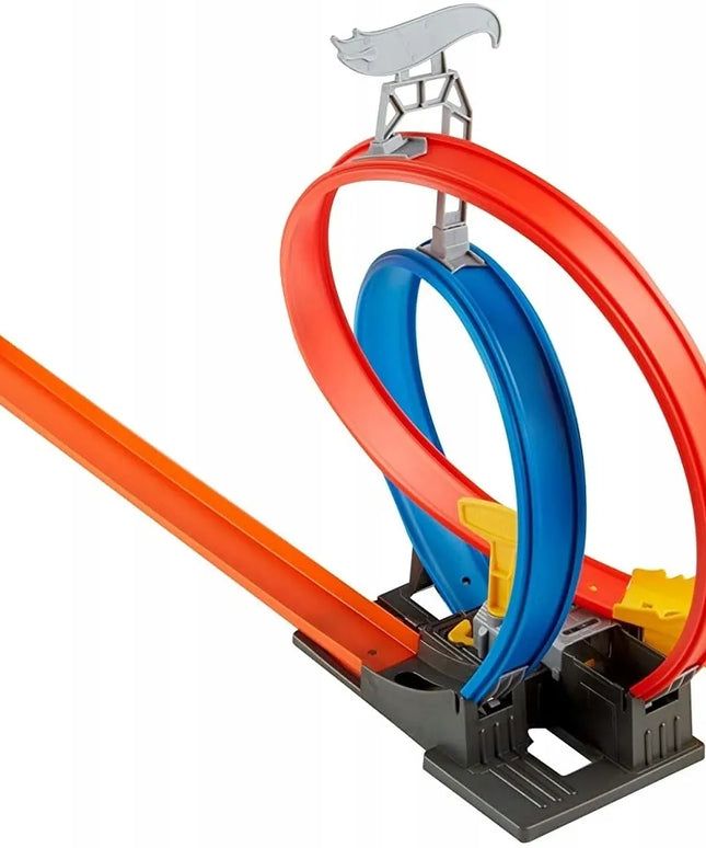 „Hot Wheels“ dvigubos kilpos trasa GND92 su automobiliuku