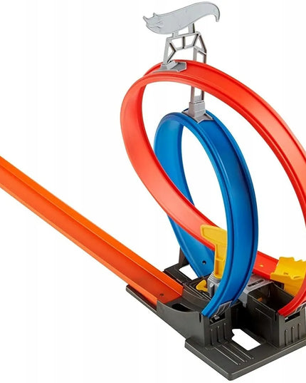 „Hot Wheels“ dvigubos kilpos trasa GND92 su automobiliuku