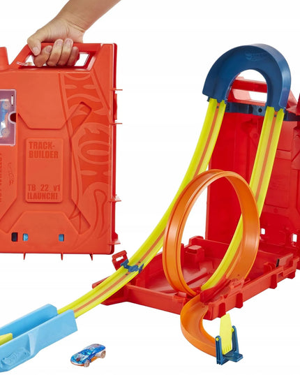 Hot Wheels kanistro formos triukų trasa su automobiliuku