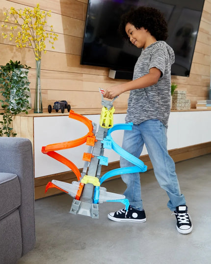 „Hot Wheels“ dvigubos kilpos trasos rinkinys „Mega bokštas 80 cm“ su automobiliuku