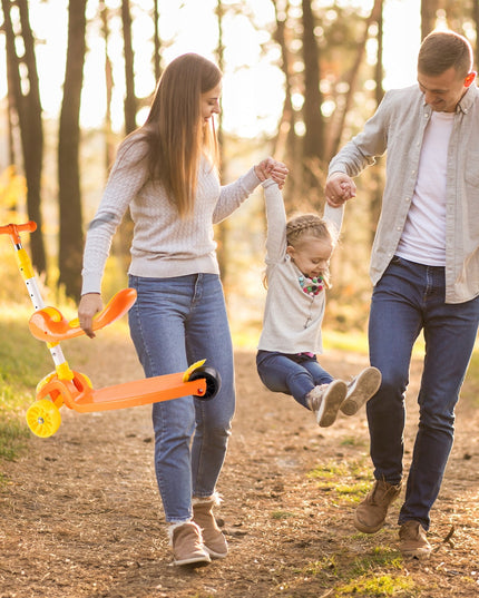 Triratė vaikiška sulankstoma 2in1 paspirtuko ir nešiynės / atramos vaikščioti funkcija su LED ratukais ir reguliavimu