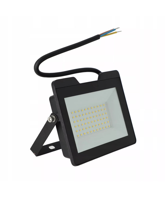 LED halogeninis prožektorius 50W IP65, galingas lauko šviestuvas garažui