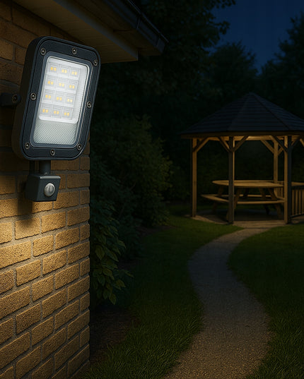 LED Prožektorius su judesio davikliu 30W 2700lm Premium Jutiklis