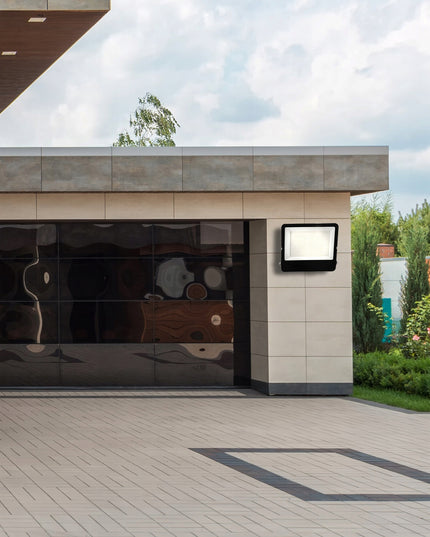 Galingas 300W LED prožektorius 42000lm, skirtas lauko darbams, efektyvus, ilgaamžis, IP65