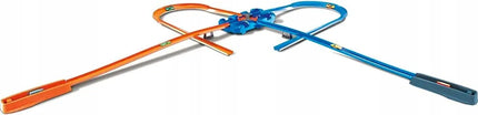 „Hot Wheels“ „Deluxe Stunt Box“ kaskadinių triukų rinkinys su dėže ir 2 automobiliukais GGP93