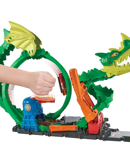 Hot Wheels „Drakono kilpos“ rinkinys su automobiliu ir trasa HDP03