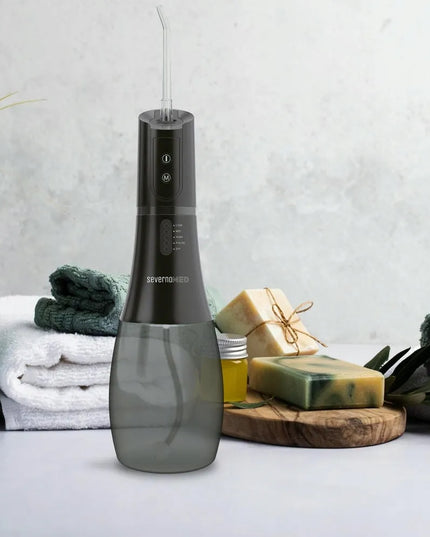 Belaidis dantų ir burnos irigatorius „SEVERNO Med ULTRACLEAN 4 BLACK“, 5 režimai, su dėklu