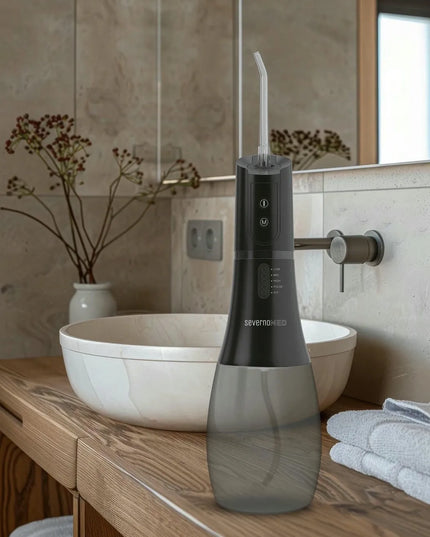 Belaidis dantų ir burnos irigatorius „SEVERNO Med ULTRACLEAN 4 BLACK“, 5 režimai, su dėklu
