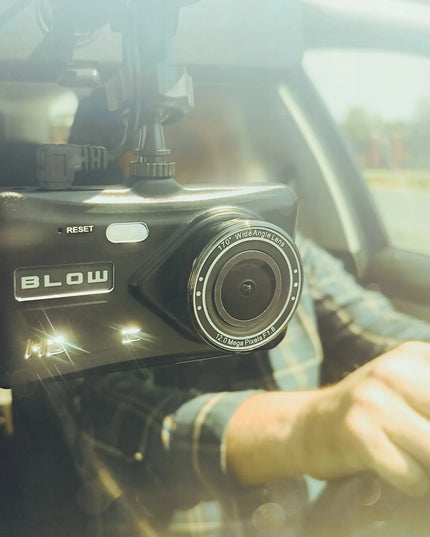 Automobilio vaizdo registratorius „BLOW F800“ su galinio vaizdo kamera FULL HD