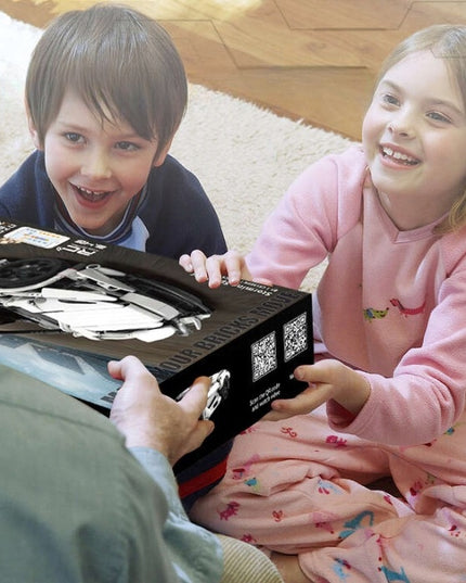 CADA konstruktorius NUOTOLINIU BŪDU VALDOMAS SPORTINIS AUTOMOBILIS SUPER STORM 30CM 402 dalys DUAL