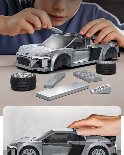 CaDA Audi R8 Coupe 1:24 kolekcinis konstravimo rinkinys 199 detalių