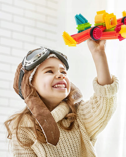 Konstrukciniai blokeliai "Ežiukai" ir "Vafliukai" - kūrybiški, 100 detalių, 5 spalvos, stabilūs, dėžutėje