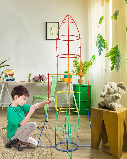 Konstrukcinės detalės "šiaudeliai" 400 vnt. rinkinys vaikams dėžutėje