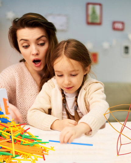 Konstrukciniai šiaudeliai/lazdelės, 700 elementų rinkinys vaikams, žaidimas, pramoga