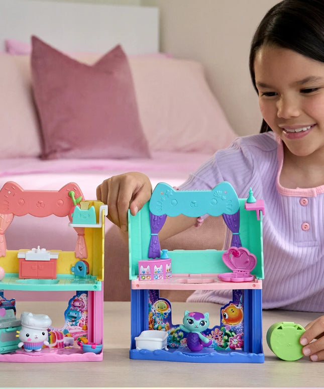 Gabby's Dollhouse filmų serijos žaidimų rinkinys: virtuvėlė su pyragaičiu Cakey