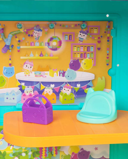 Interaktyvus Gabby's Dollhouse vaivorykštės spalvų namelis su figūrėle, 60 cm