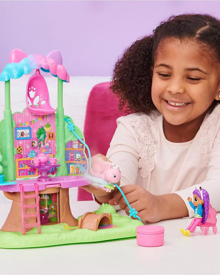 „Gabby's Dollhouse“ medžio namelio rinkinys su sūpynėmis ir figūrėlėmis