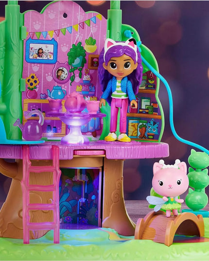 „Gabby's Dollhouse“ medžio namelio rinkinys su sūpynėmis ir figūrėlėmis