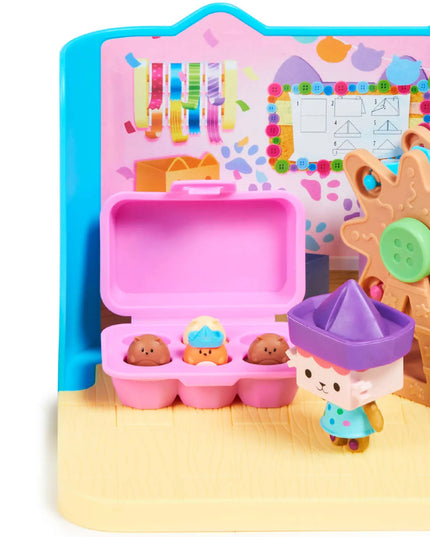 „Gabby's Dollhouse“ magiško menininko kambario rinkinys su Tekturzątko figūrėle ir karusele