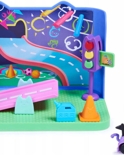 Gabby's Dollhouse žaidimų kambario rinkinys su „Kocifura“ figūrėle ir priedais