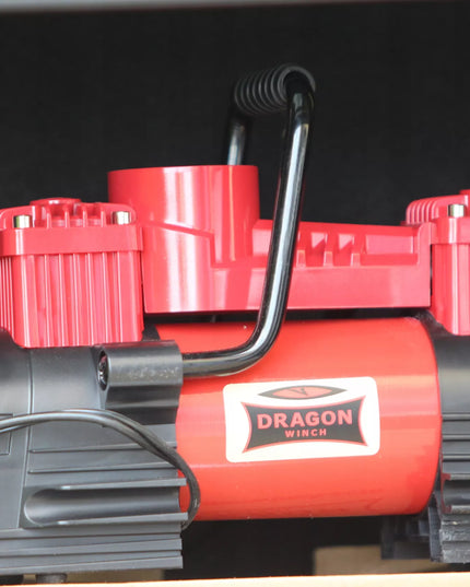 DWUTŁOKOWY KOMPRESOR SAMOCHODOWY DRAGON WINCH DO OPON Sprężarka 12V