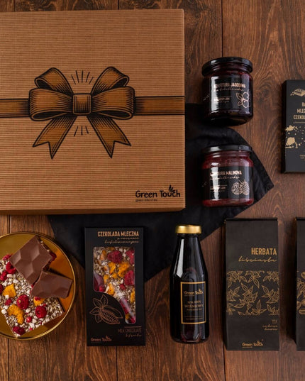 Dovanų dėžė arbata kava uogienės šokoladas batonėlis