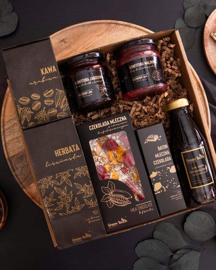 Dovanų dėžė arbata kava uogienės šokoladas batonėlis