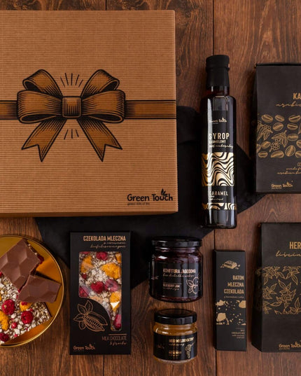 Dovanų rinkinys: arbata, kava, sirupas, šokoladas su vaisiais, saldumynai