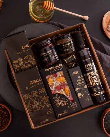 Dovanų rinkinys: arbata, kava, sirupas, šokoladas su vaisiais, saldumynai