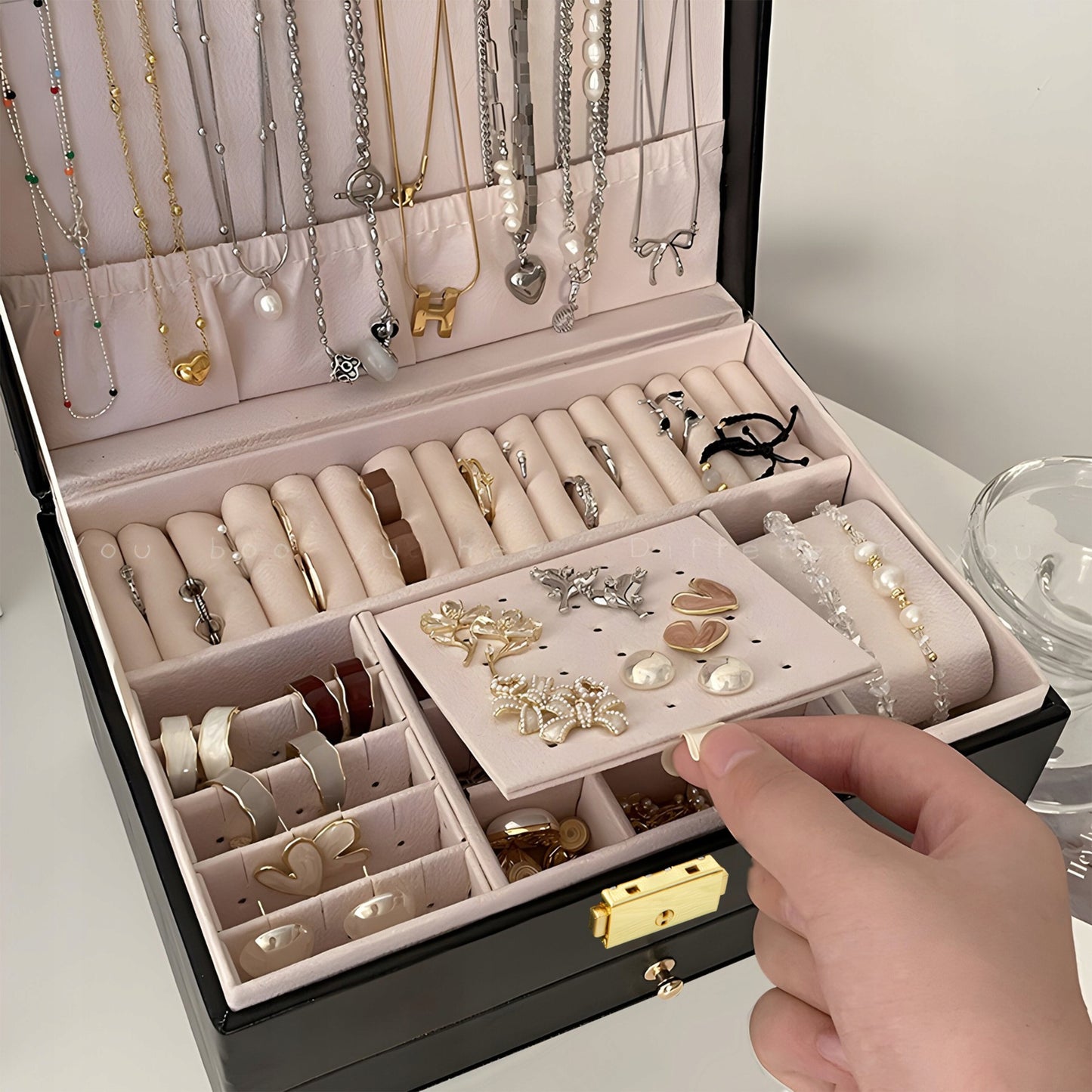 Dėžutė, skrynelė, lagaminėlis – papuošalų ir laikrodžių organizatorius XXL, su rakteliu