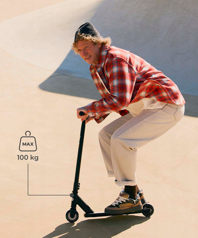 Kinderkraft Miesto paspirtukas, tvirtas iki 100 kg, lengvas SOLIS Juodas