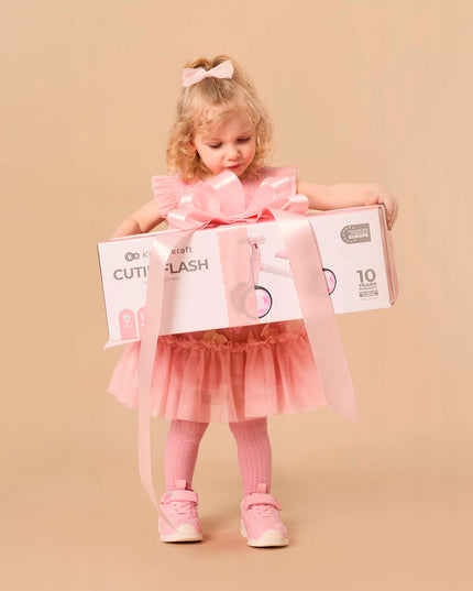 Kinderkraft Balansinis dviratukas CUTIE FLASH su keturiais šviečiančiais ratais, žalias