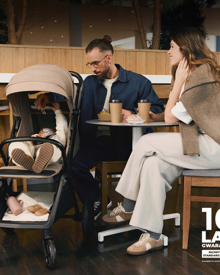 Kinderkraft Vežimėlis iki 22 kg Lengvas ir manevringas LOOM Juodas