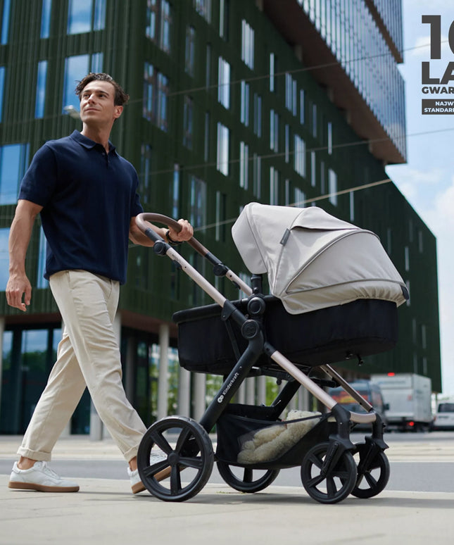 Kinderkraft daugiafunkcis vežimėlis 3 viename MOOV 2 AIR su autokėdute MINK PRO, juodas
