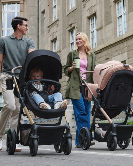 Kinderkraft Daugiafunkcinis vežimėlis 4in1 MOOV 2 su kėdute ir baze MINK PRO Juodas