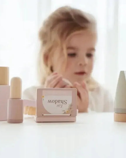 „Little Dutch“ medinė kosmetinė su aksesuarais „Beauty Case FSC“
