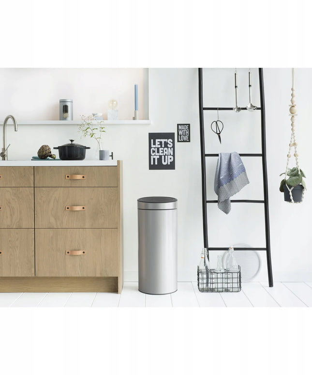 Šiukšlių dėžė BRABANTIA Touch Bin New 30L 115349