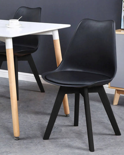 Moderni kėdė Nantes Black Dsw juoda