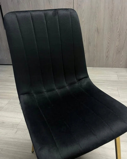 Apmuštas kėdė AURORA VELVET BLACK GOLD