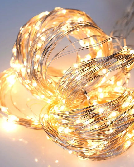 Šviečianti LED užuolaida, dekoratyvinė langams, šiltai baltos spalvos, 300 LED, 3x3m, su pulteliu