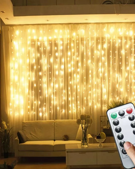 Kalėdinė LED užuolaida 3x2m 200 mikro LED lempučių USB, nuotolinio valdymo pultelis, kabliukai, šiltai balta